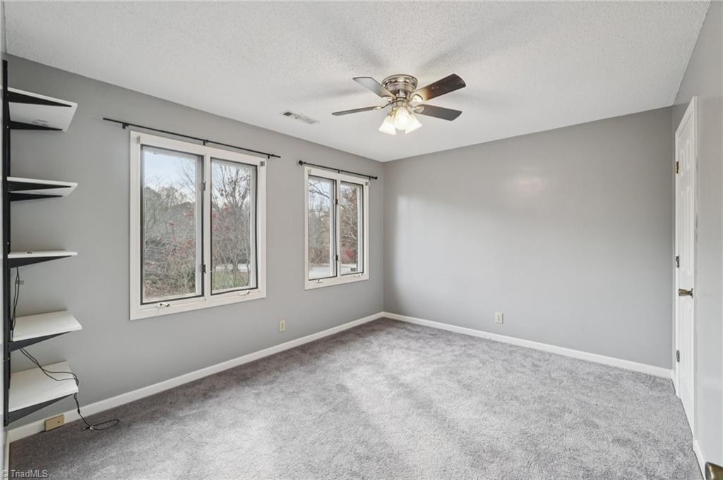 113 Briar Ridge Circle, Winston-Salem