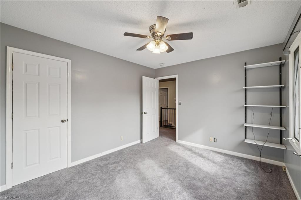 113 Briar Ridge Circle, Winston-Salem
