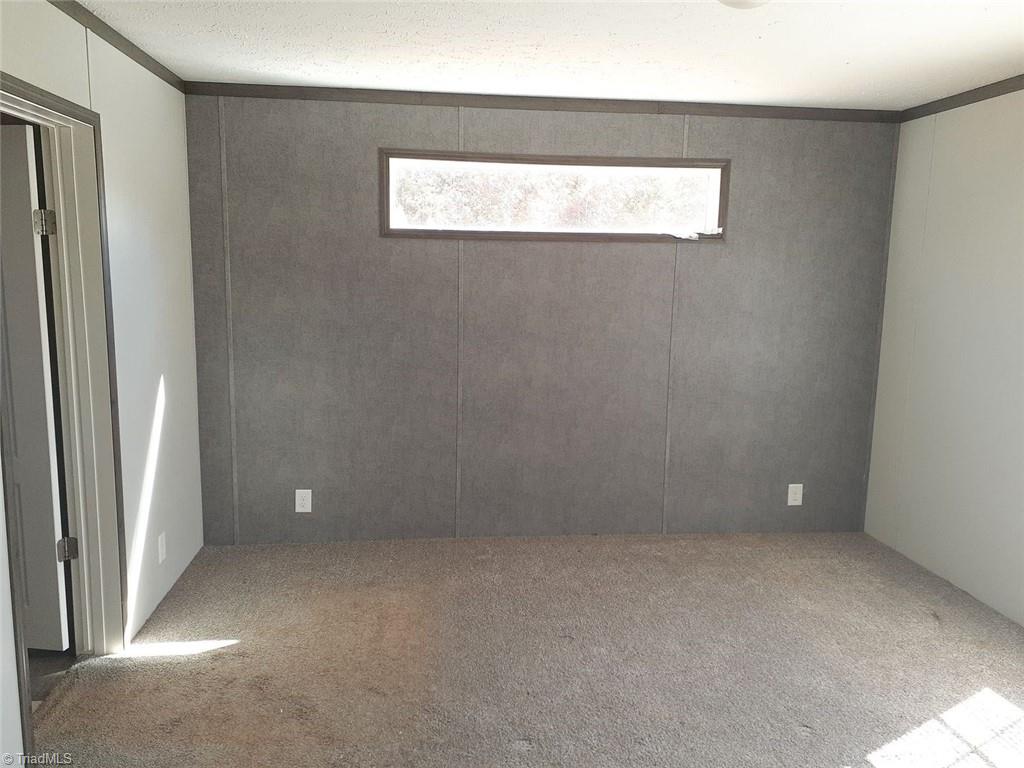 829 Danbury Bridge Road