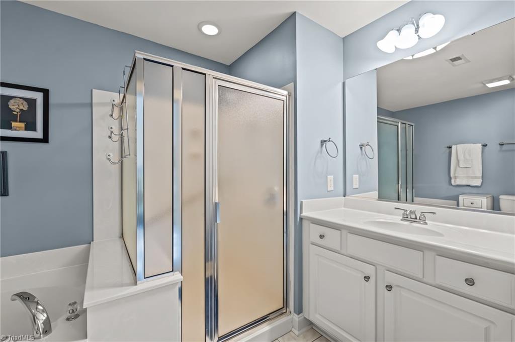 4332 Grassy Moss Drive