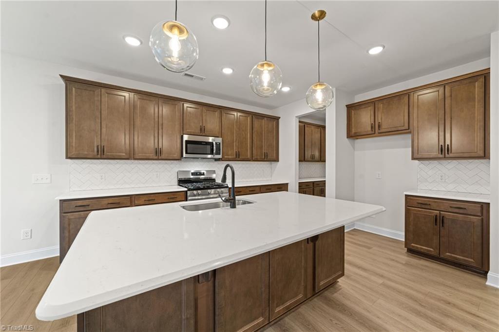 2383 Robbins Perch West Court