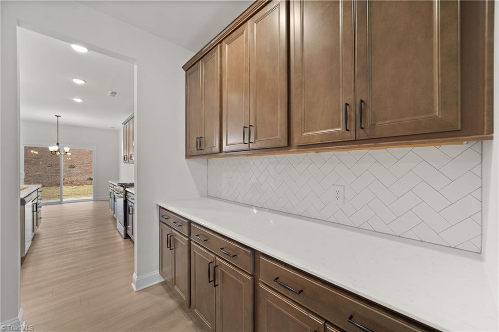 2383 Robbins Perch West Court