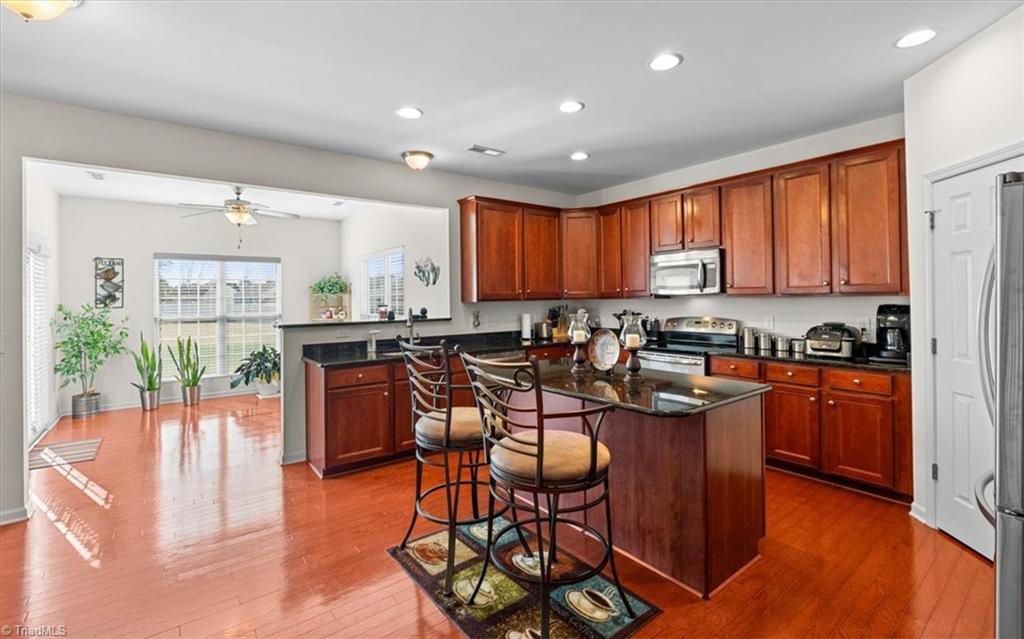 6804 Championship Drive