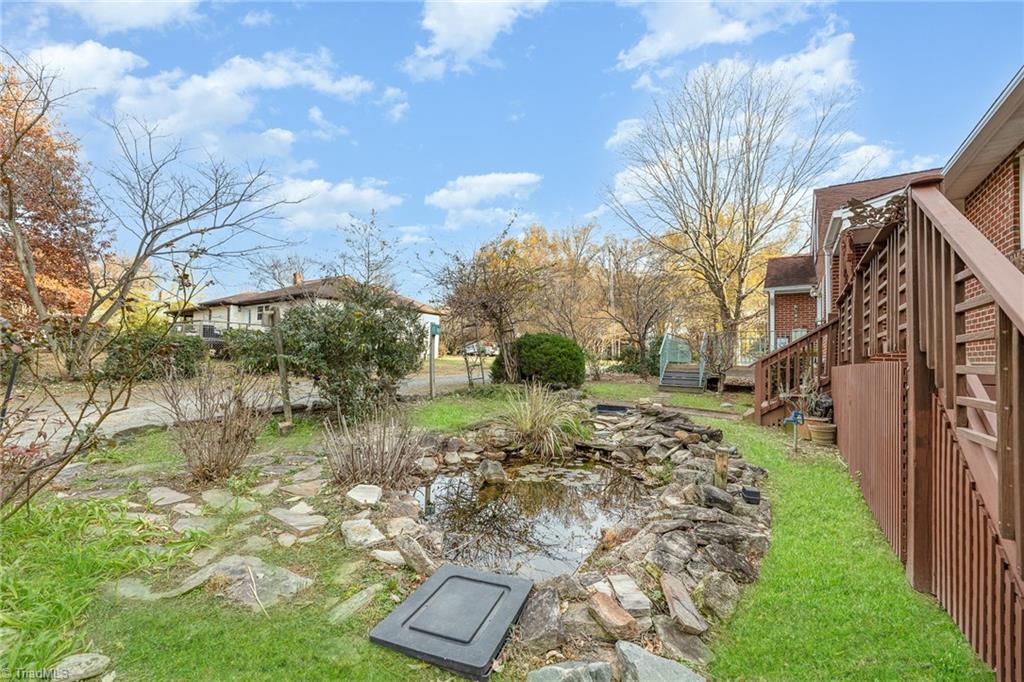 2310 Richardson Drive