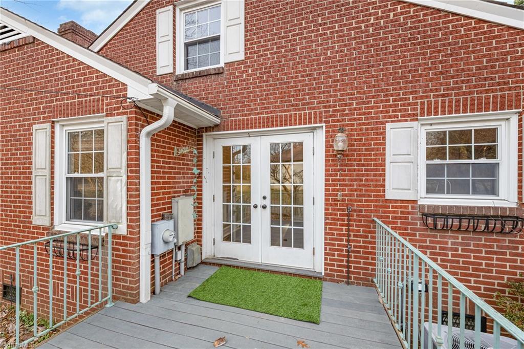 2310 Richardson Drive