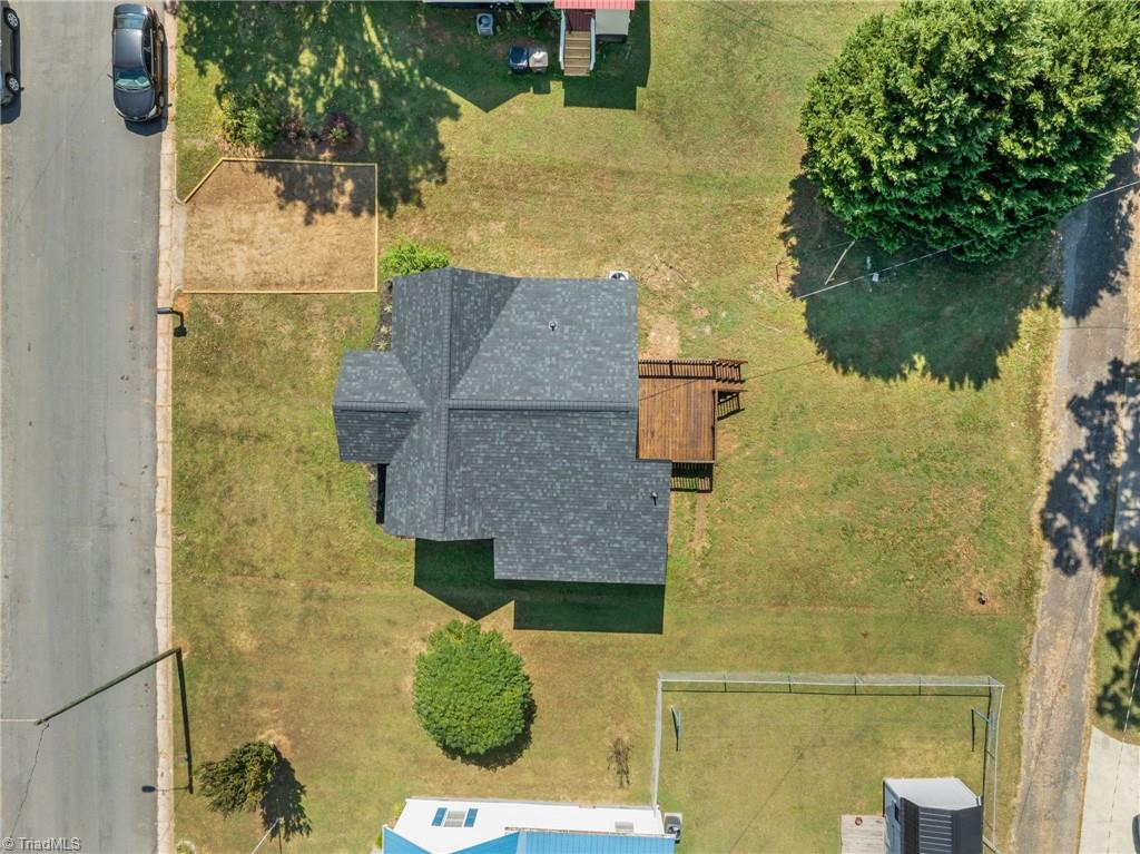 10 Hames Street