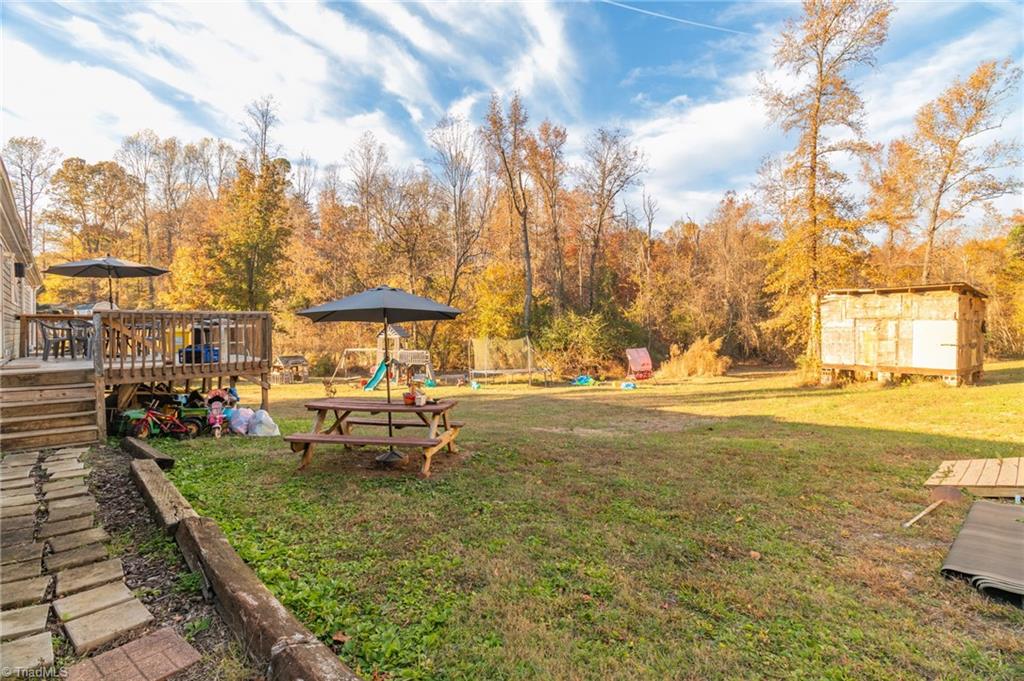 305 Whispering Oaks Drive