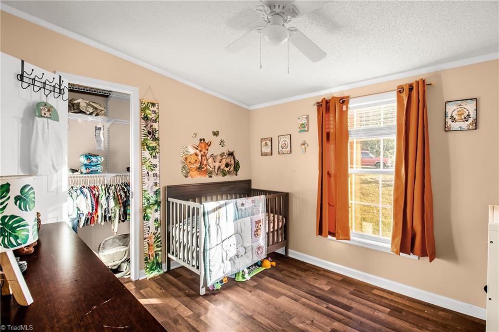 305 Whispering Oaks Drive