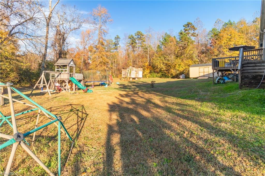 305 Whispering Oaks Drive