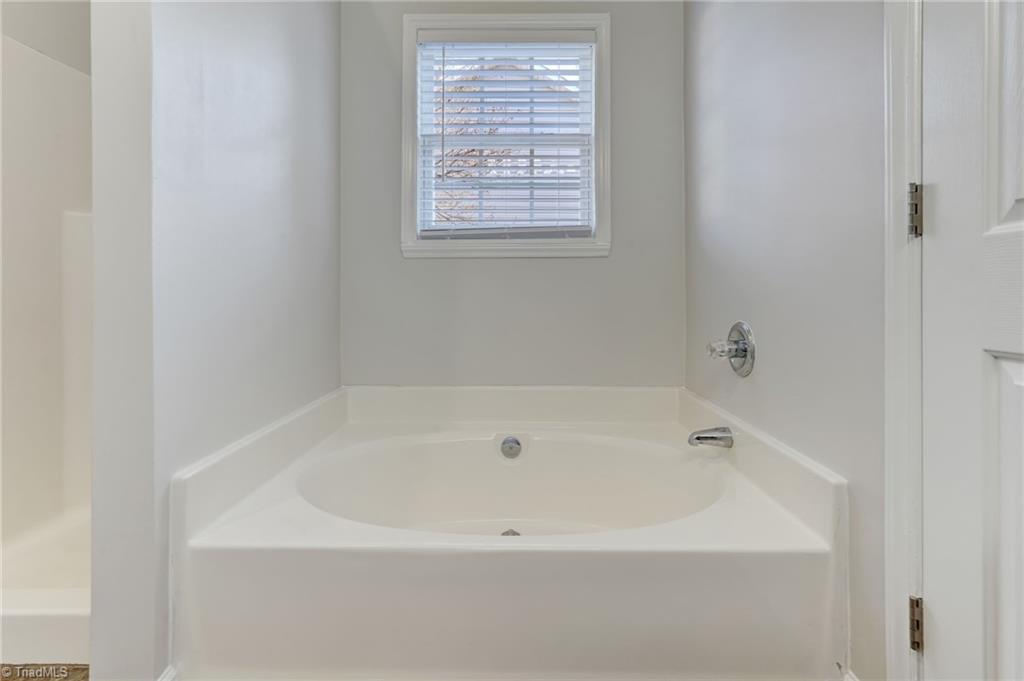 4572 Bottoms Rock Lane