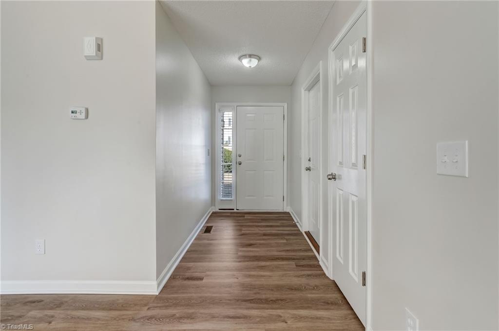 4572 Bottoms Rock Lane