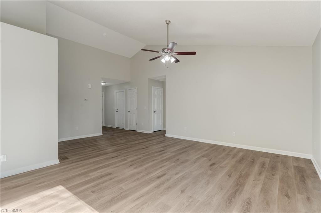 4572 Bottoms Rock Lane