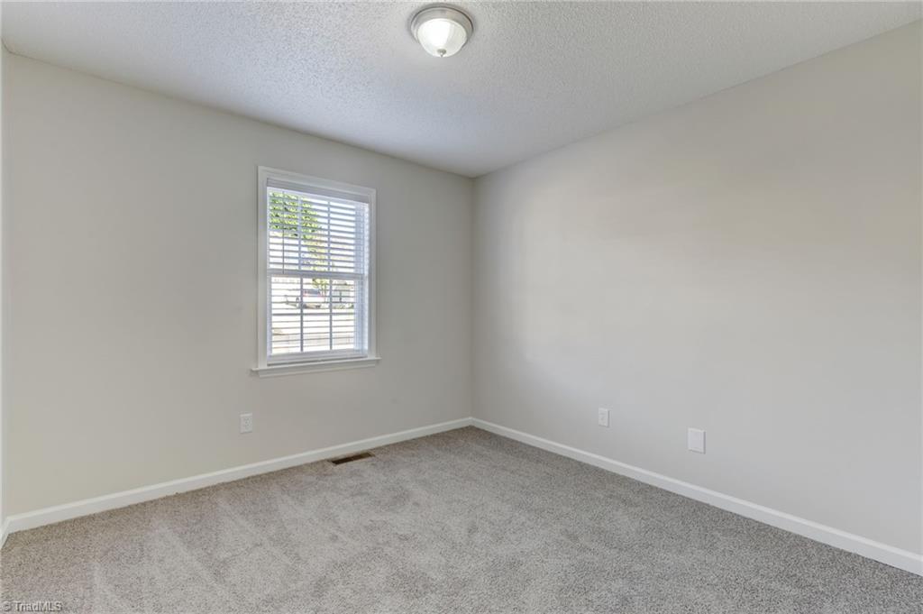 4572 Bottoms Rock Lane