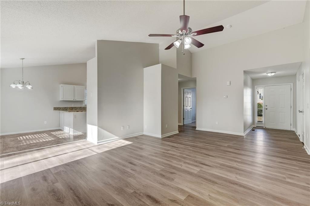 4572 Bottoms Rock Lane