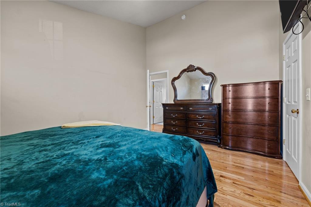 3103 Meadowland Terrace