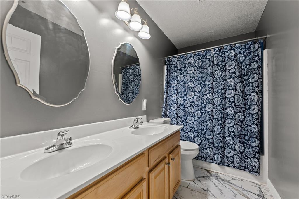 3103 Meadowland Terrace