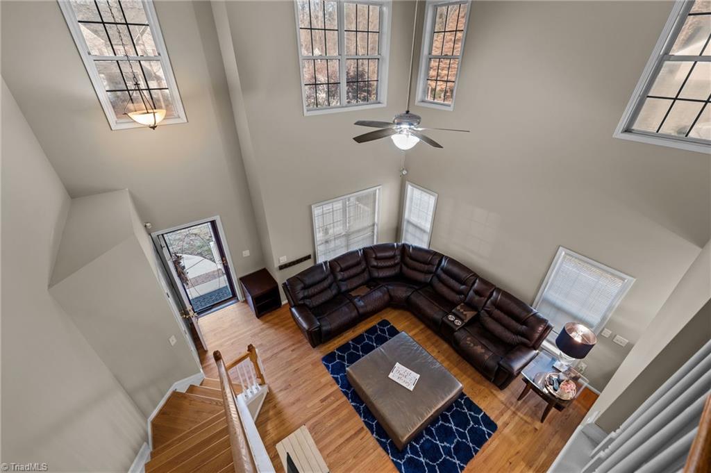 3103 Meadowland Terrace