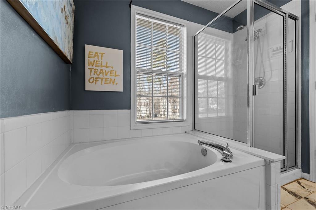 3103 Meadowland Terrace