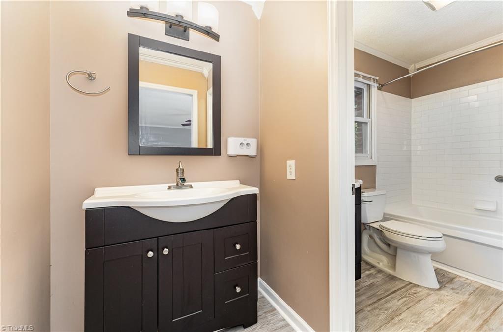 412 Stage Coach Court