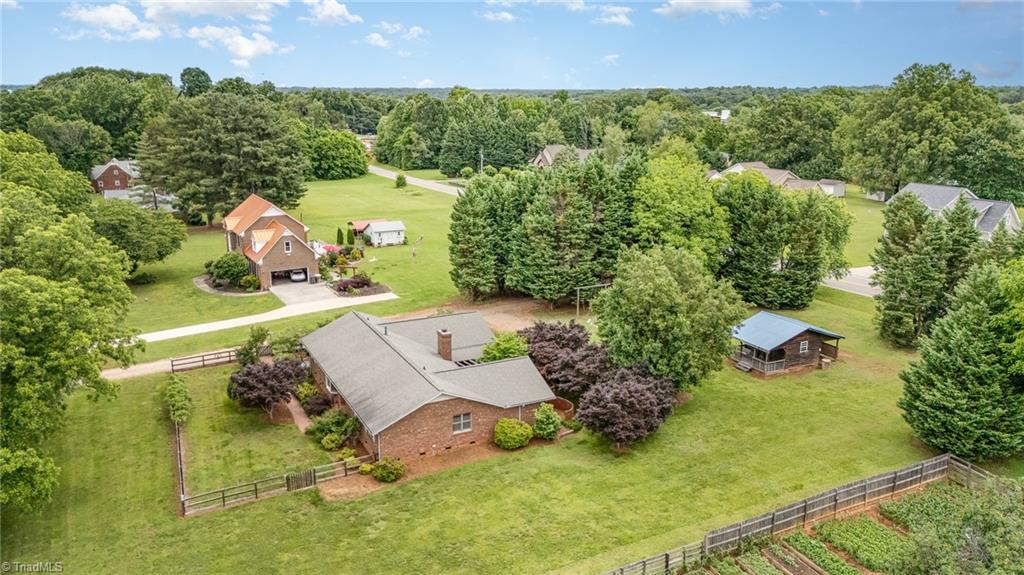 412 Stage Coach Court