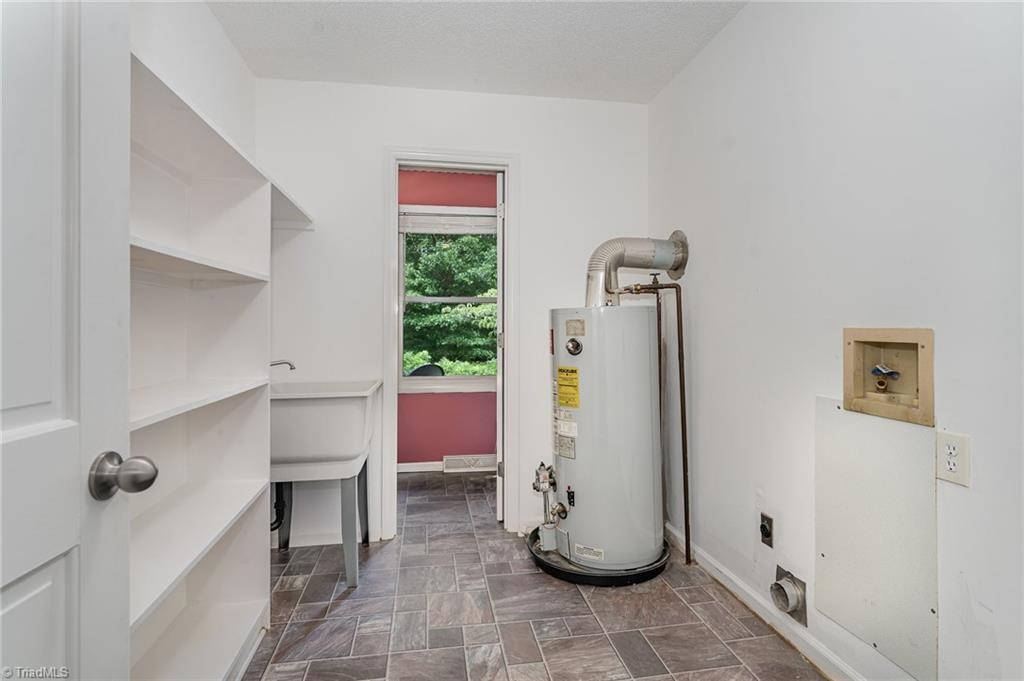 412 Stage Coach Court