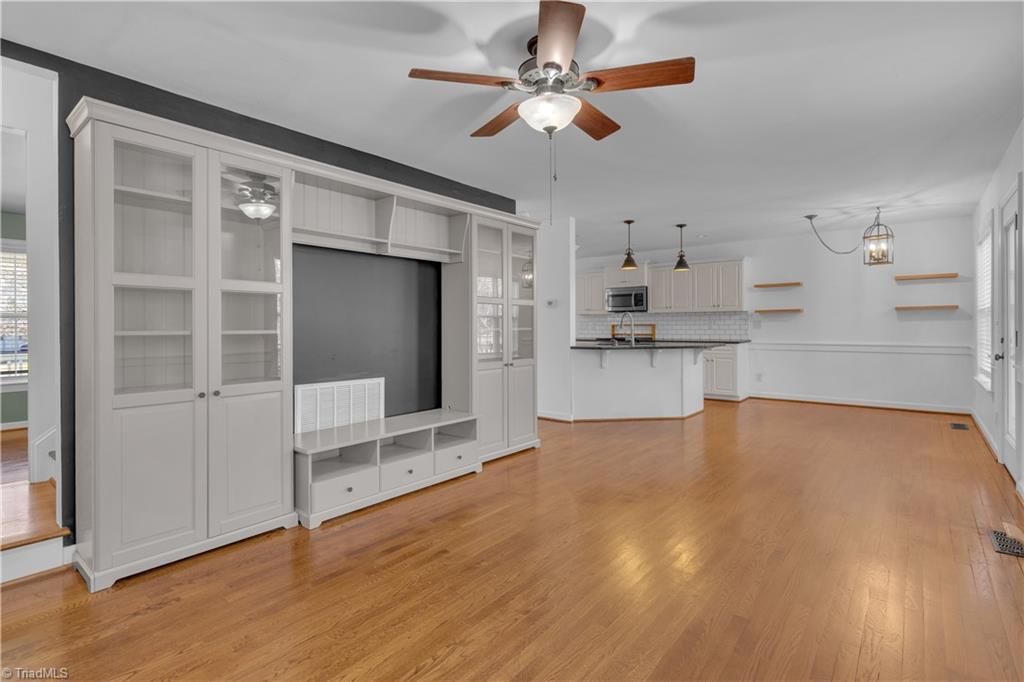 1206 Foxhaven Drive