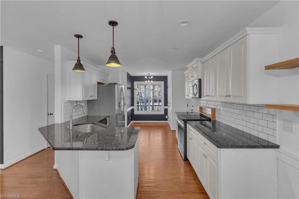 1206 Foxhaven Drive