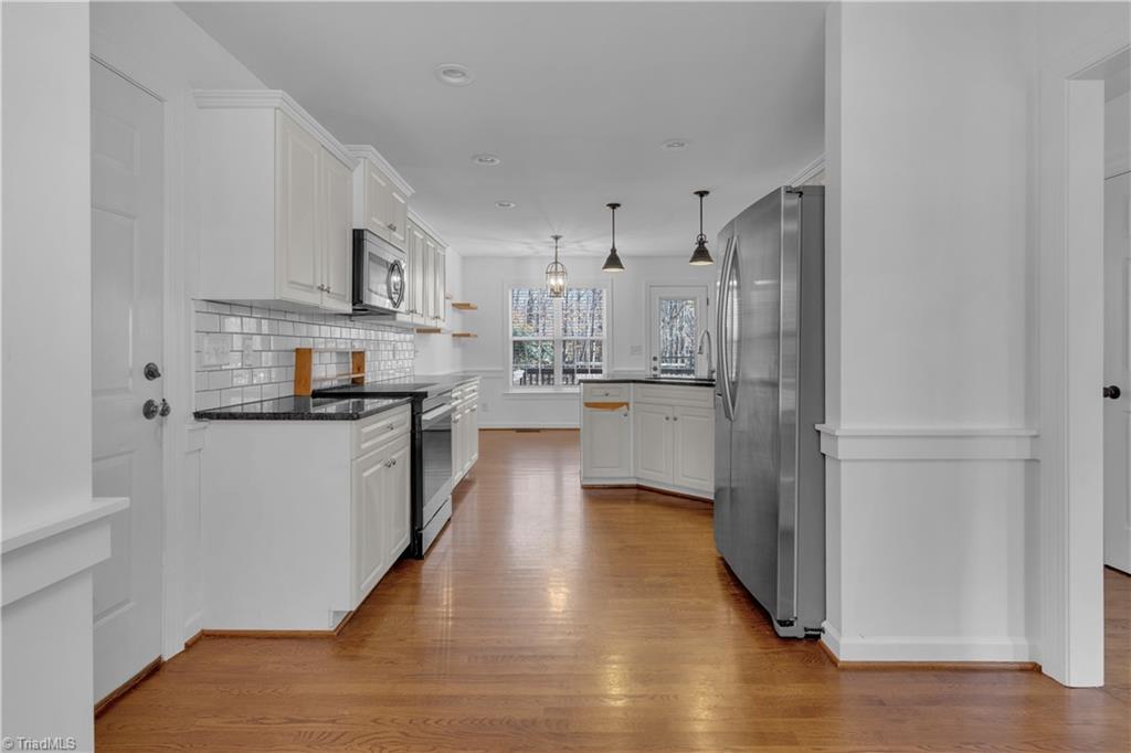 1206 Foxhaven Drive