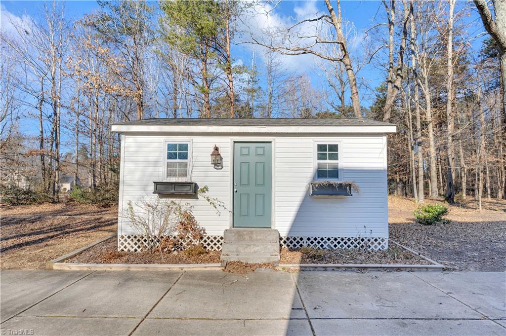 1206 Foxhaven Drive