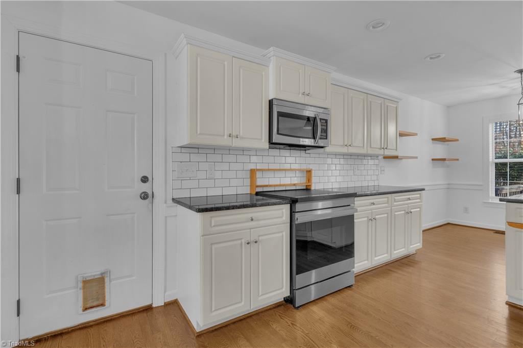 1206 Foxhaven Drive
