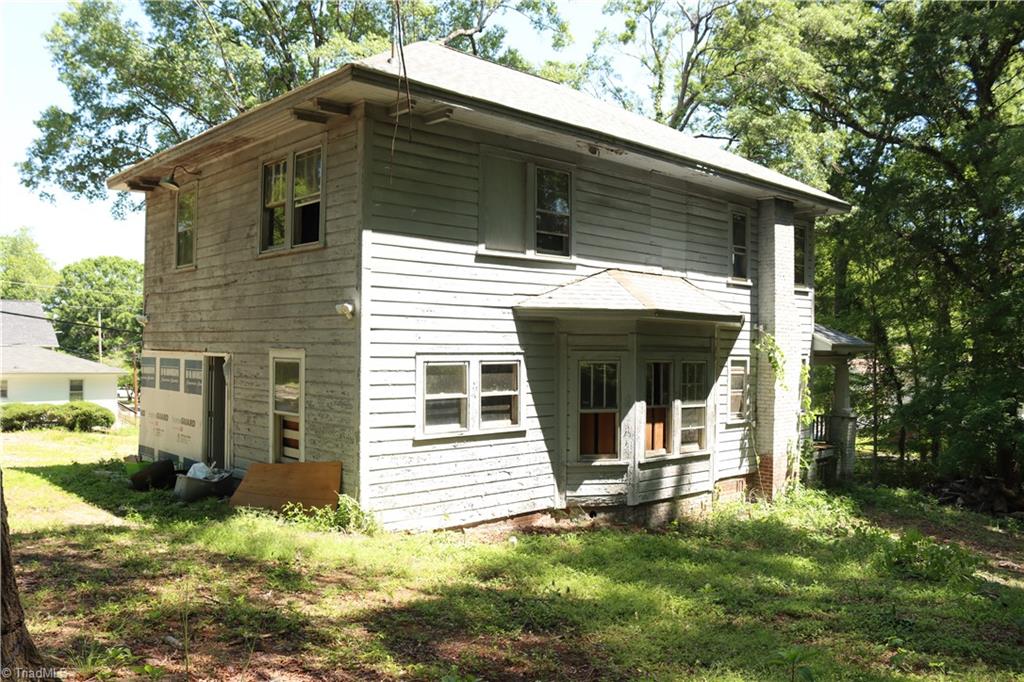 1433 Larkin Street