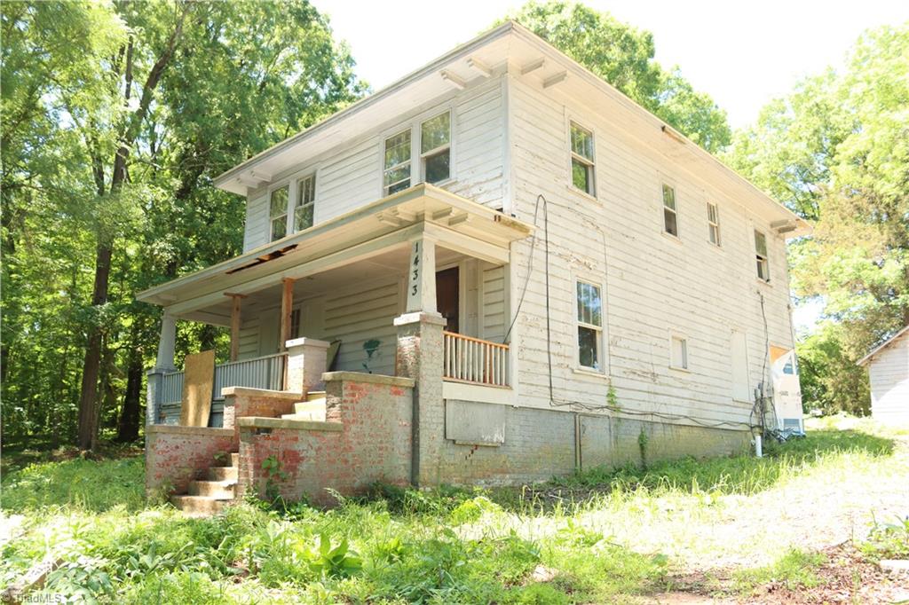 1433 Larkin Street