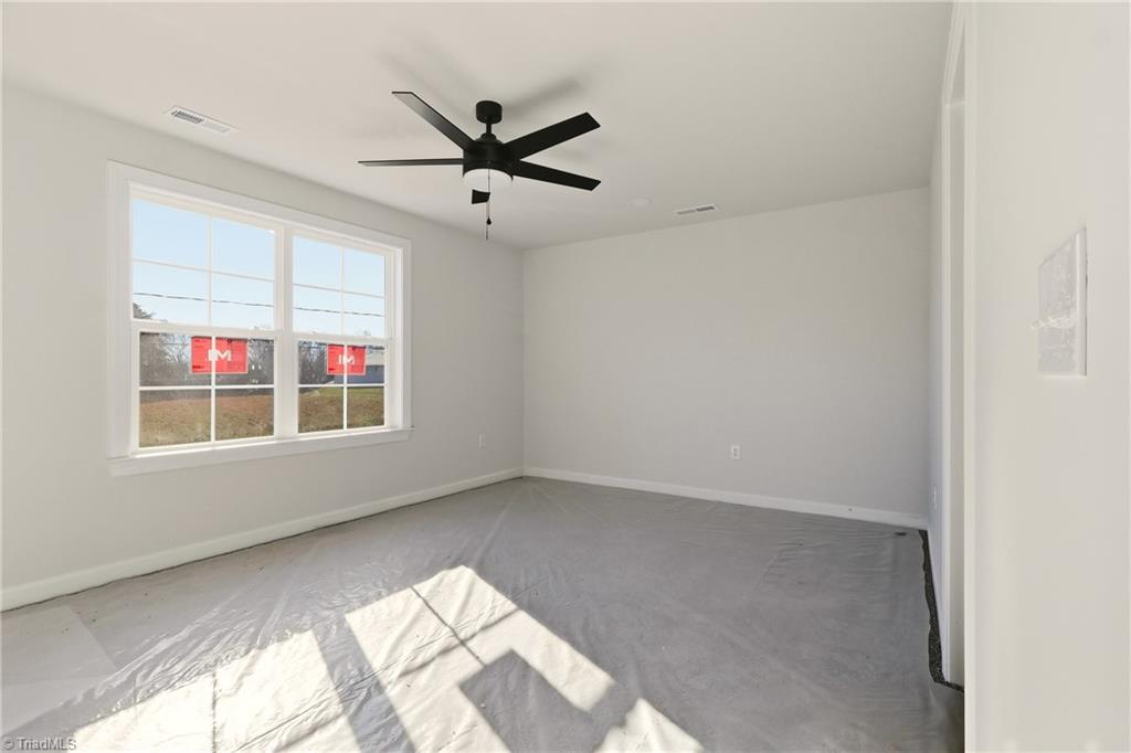 1679 Old Hollow Road, Winston-Salem