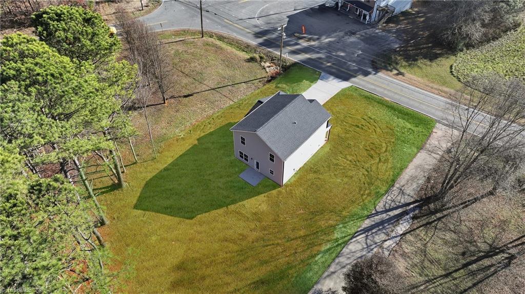 1679 Old Hollow Road, Winston-Salem