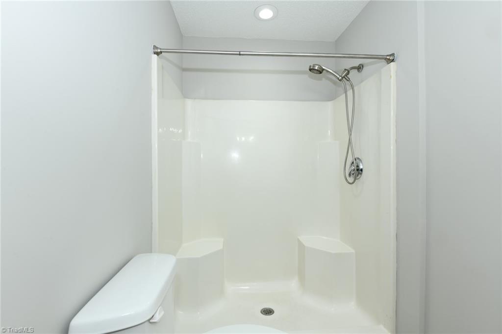 5096 Bartholomews Lane