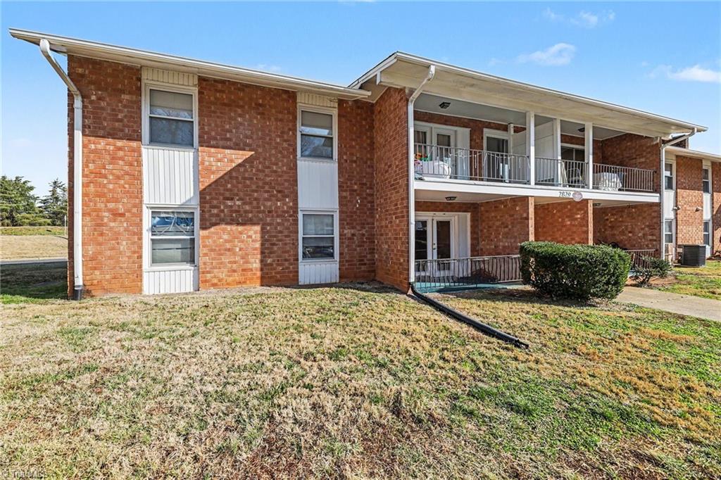 2829 N OHenry Boulevard