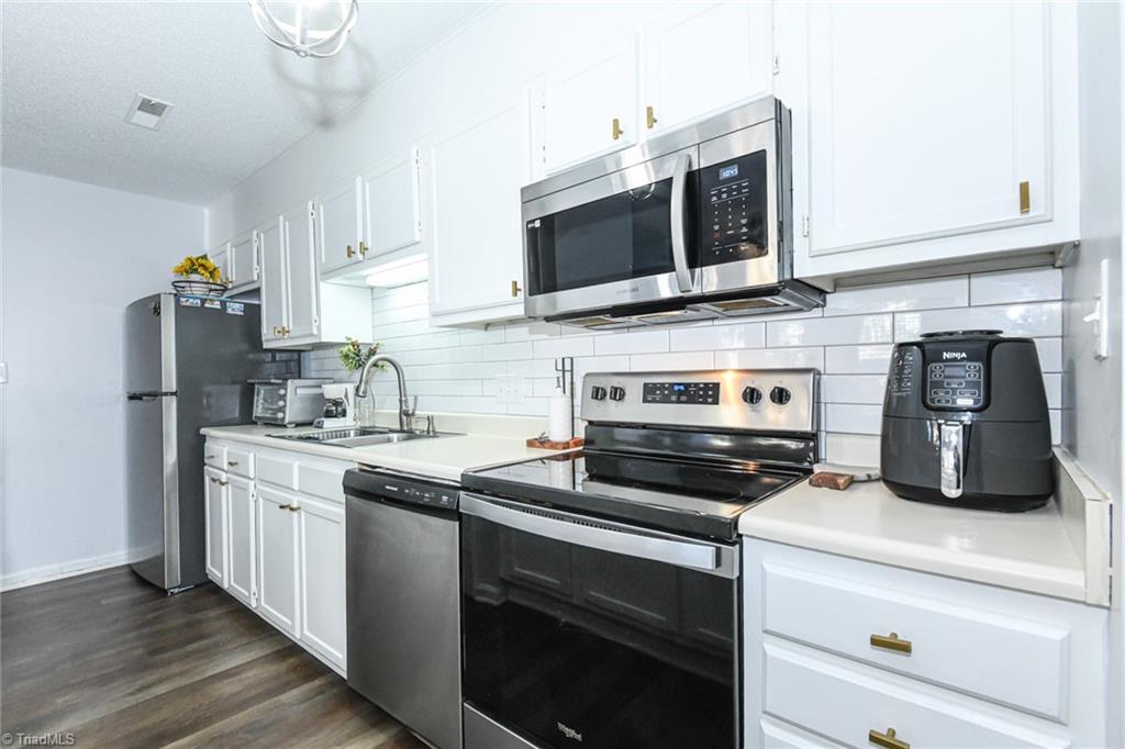 700 Glendale Drive # D