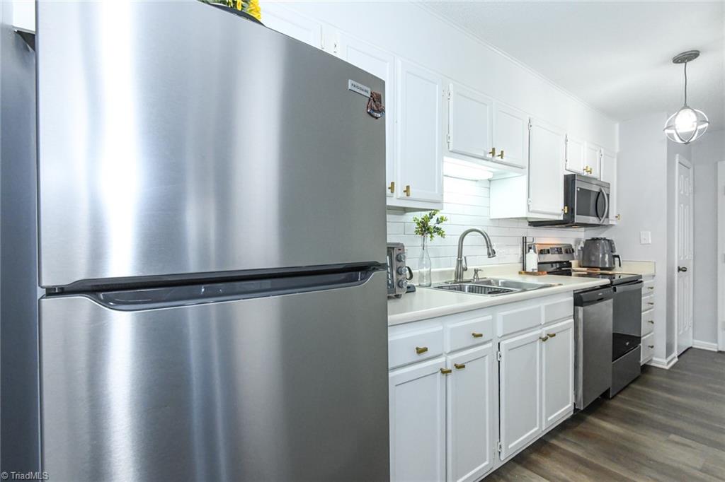 700 Glendale Drive # D