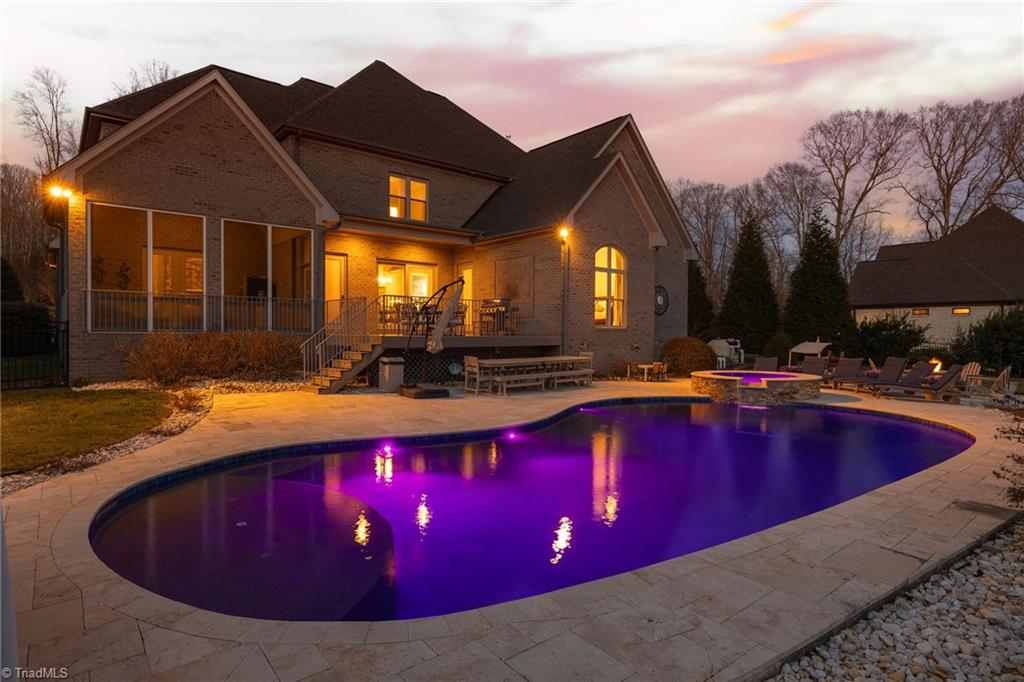 7497 Shadow Creek Drive