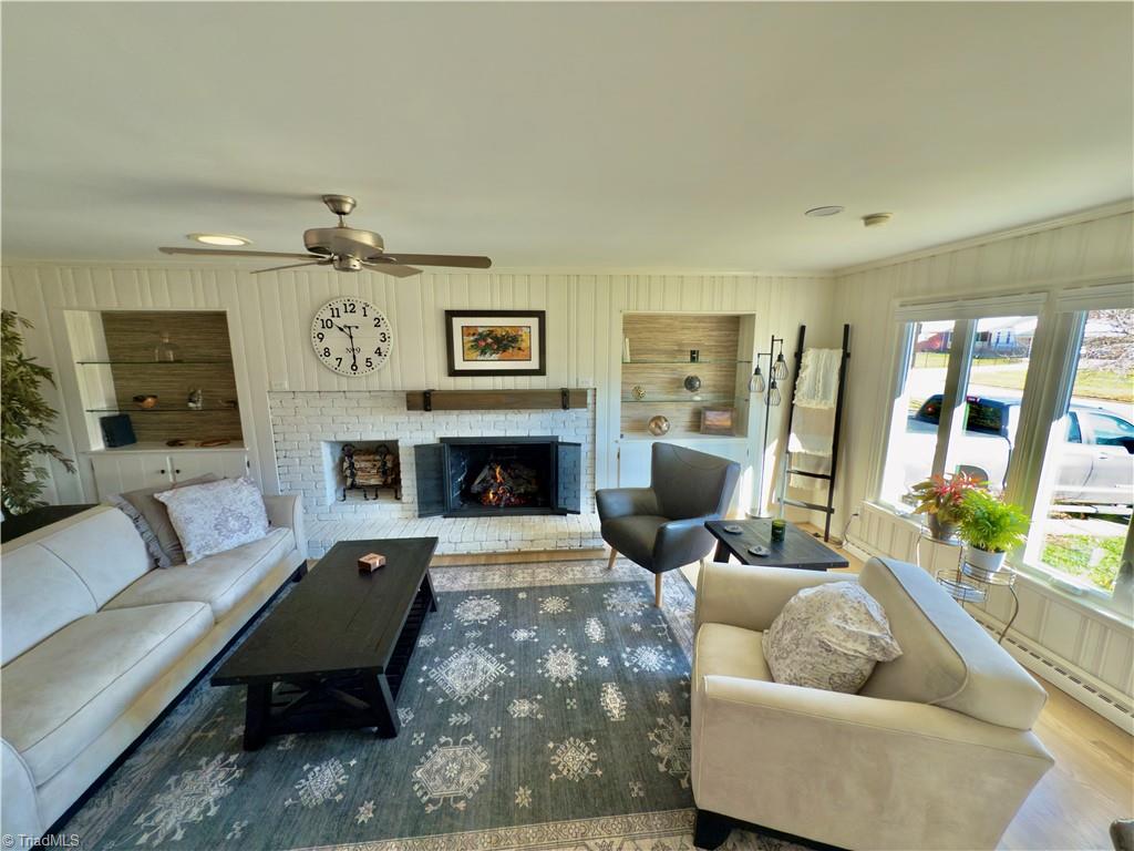 529 Idlewild Avenue
