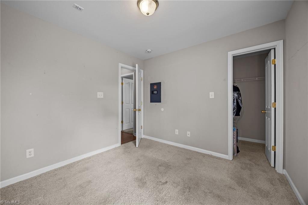 799 Avalon Springs Court