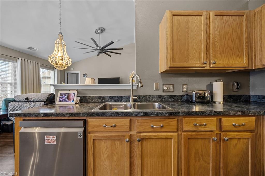 799 Avalon Springs Court