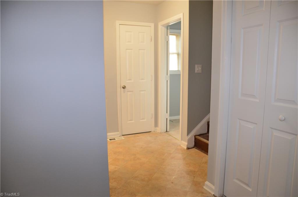 912 Mar Don Hills Circle, Winston-Salem