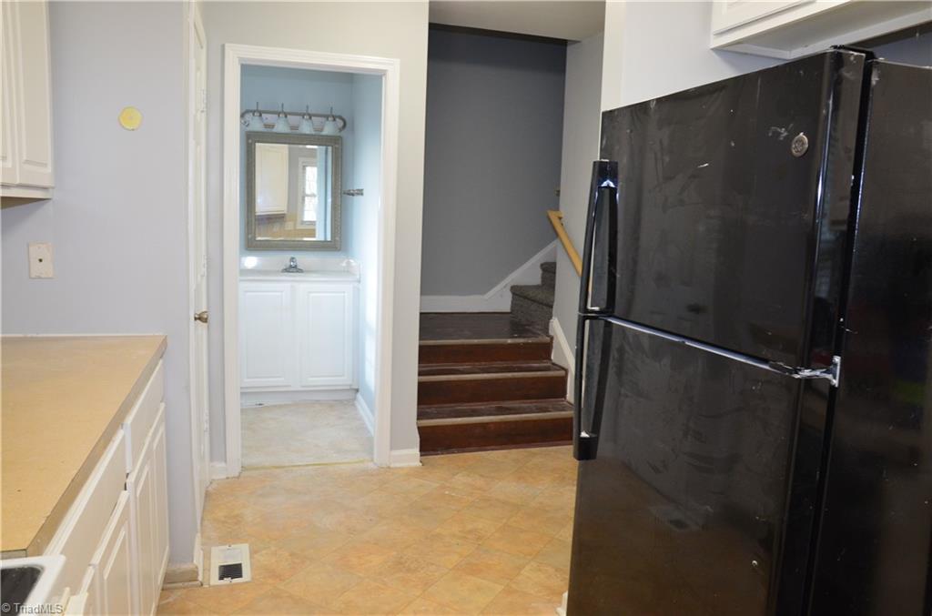 912 Mar Don Hills Circle, Winston-Salem