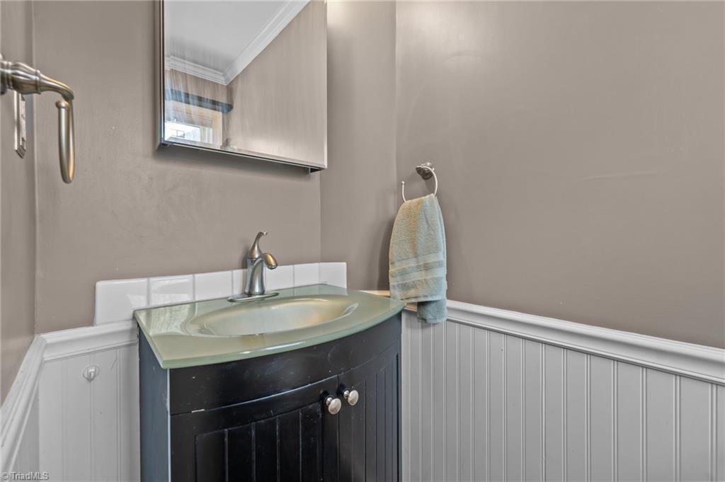 376 Park Boulevard, Winston-Salem