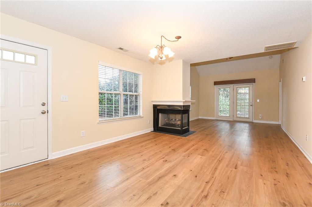 5016 Bartholomews Lane