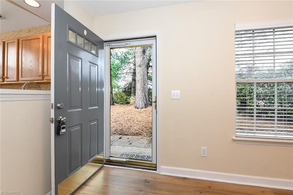 5016 Bartholomews Lane