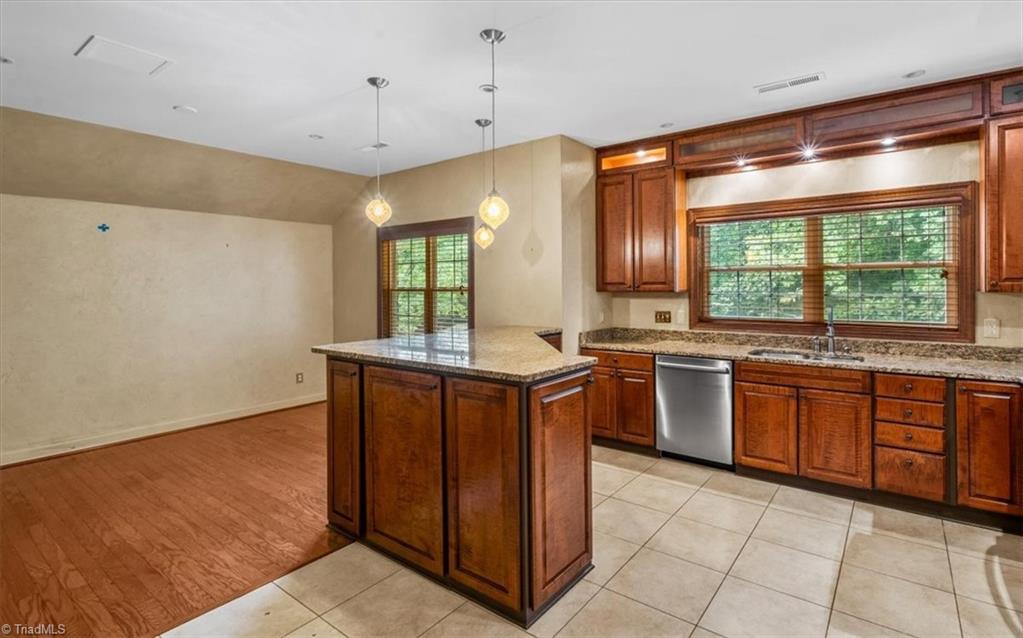 10 Indigo Lake Terrace # P