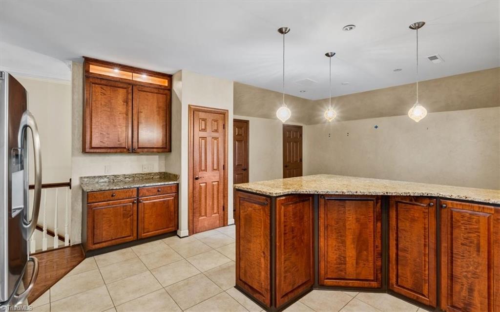 10 Indigo Lake Terrace # P