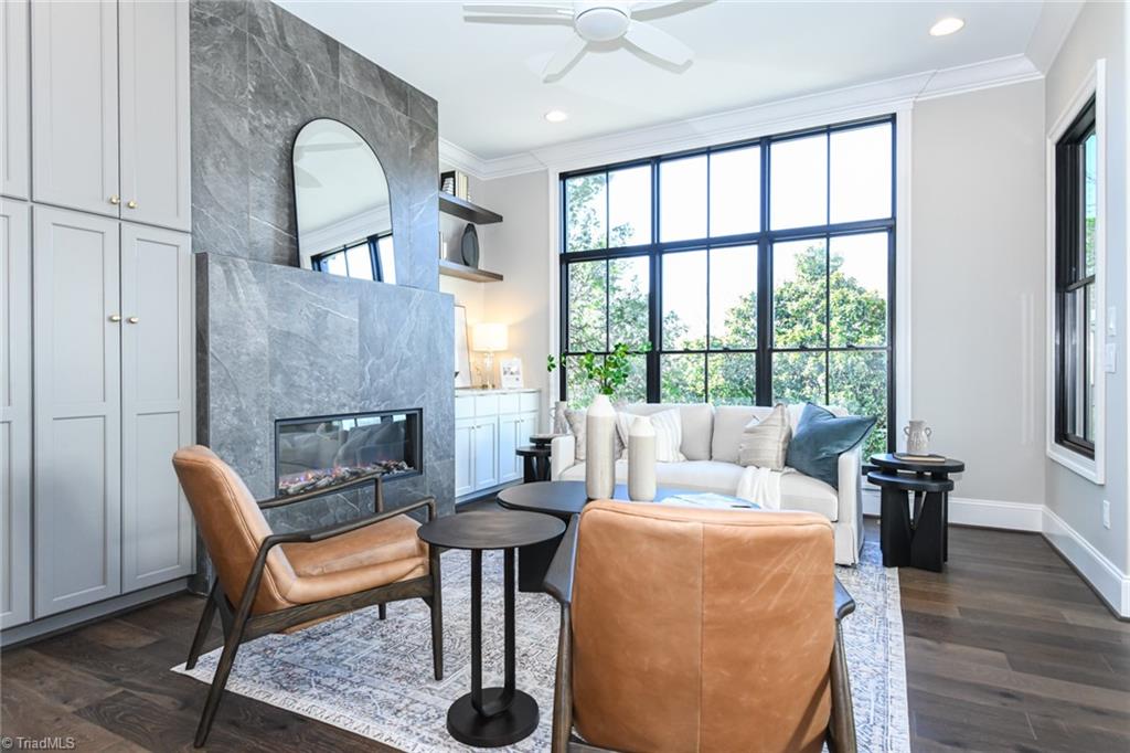 2917 Hayden Park Lane